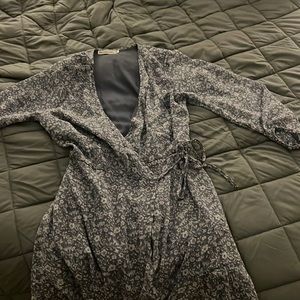 Blue floral abercrombie wrap dress